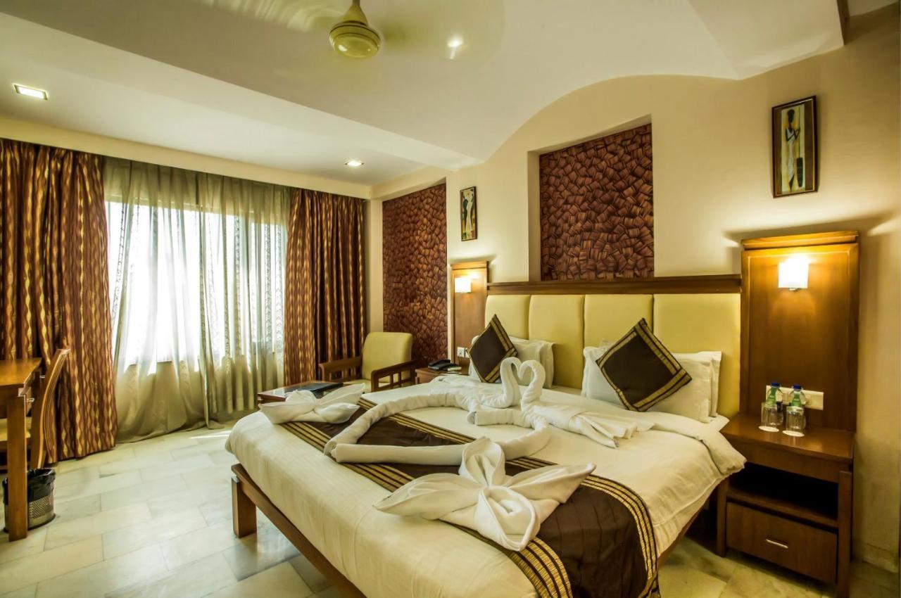 Hotel Golden Manor Jaipur Exteriör bild